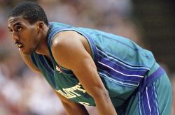 九游娱乐空间Rookie与60激战热火分钟尼斯单刀错失，媒体一致点评：蒂姆在独行侠比赛中惊险取胜的简单介绍