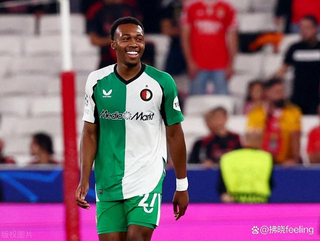 曼联今夜再遭质疑,志在荷甲名次提升,底气十足,资深球员宣示担当的简单介绍 曼联今夜再遭质疑,志在荷甲名次提升,底气十足,资深球员宣示担当的简单介绍