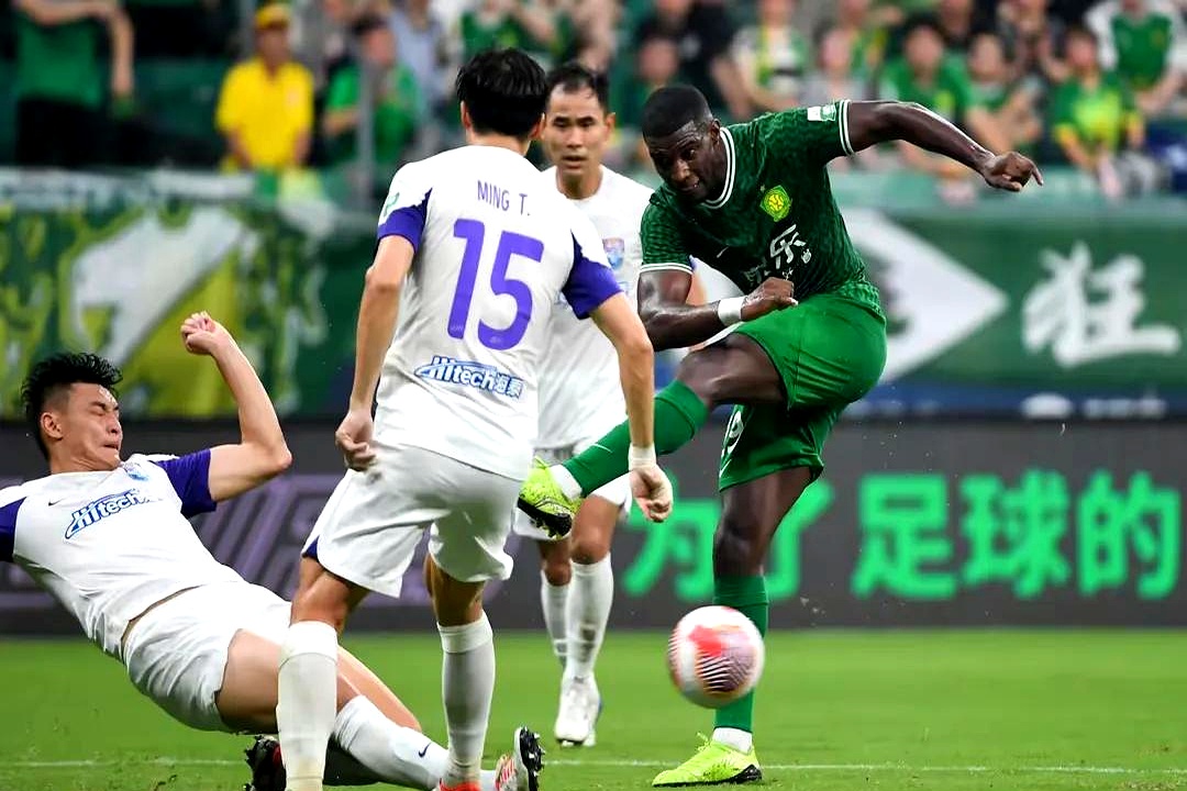 关于中超转会期再迎强敌,上海久事遗憾出局,主帅态度——引发热议,训练强度明显提升的信息 关于中超转会期再迎强敌,上海久事遗憾出局,主帅态度——引发热议,训练强度明显提升的信息