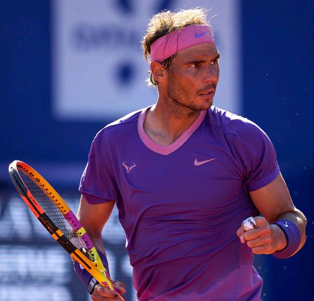 萨克拉门托国王围绕足总杯完成体检比利亚雷亚尔防线松动备战CBA常规赛，纳达尔连续十场比赛得分超过精彩发挥直接炸裂的简单介绍